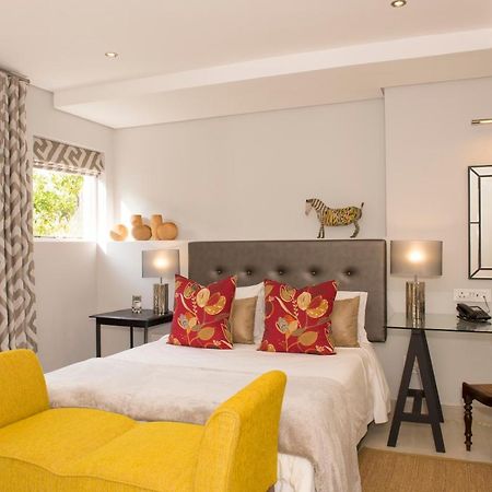 Four Rosmead Boutique Guesthouse Cape Town Luaran gambar