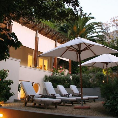 Four Rosmead Boutique Guesthouse Cape Town Luaran gambar
