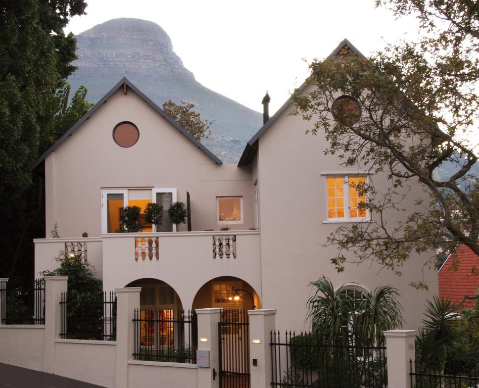 Four Rosmead Boutique Guesthouse Cape Town Luaran gambar